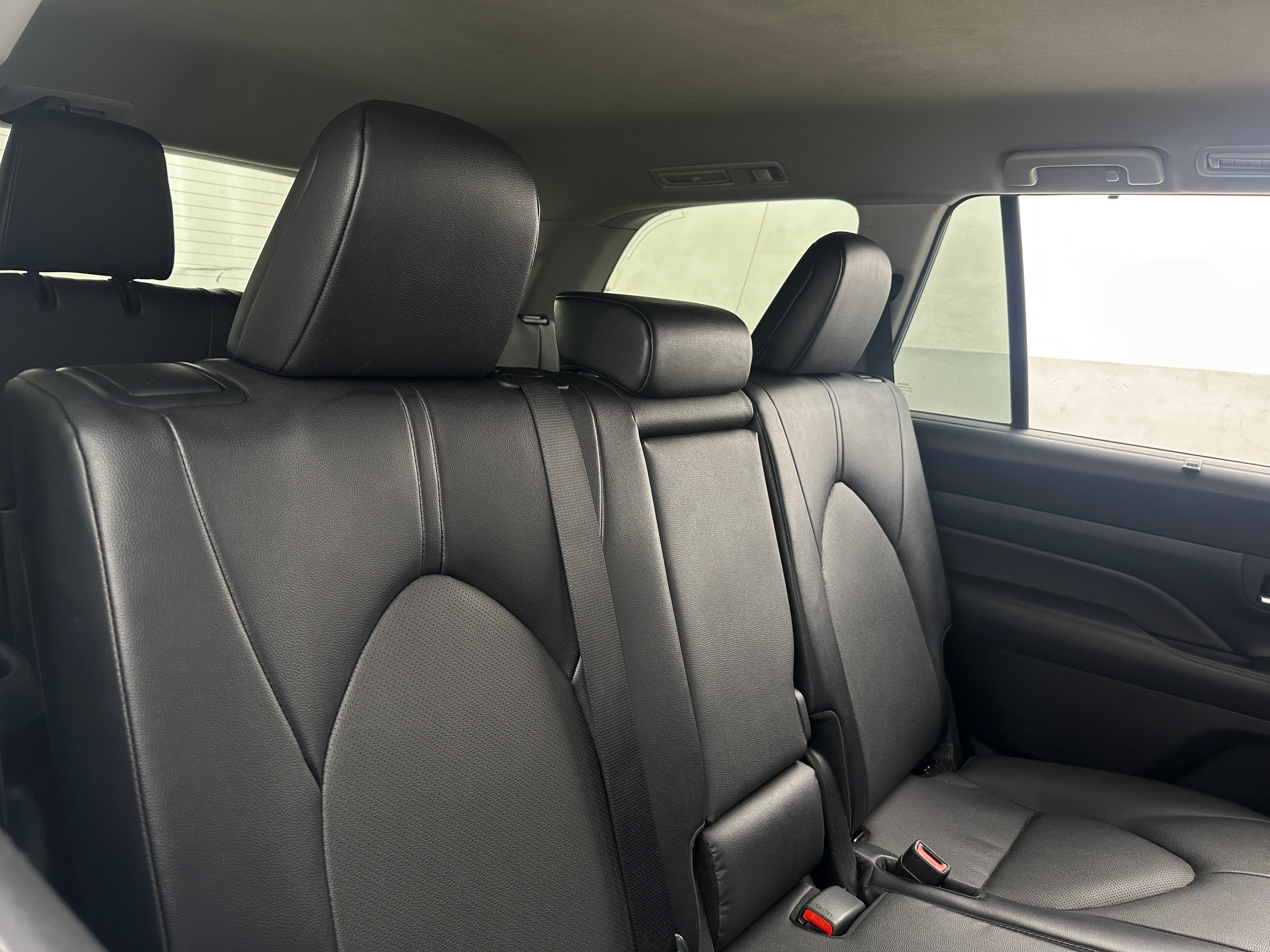 toyota grand highlander 2024 5TDAAAB50RS058653 image toyota grand highlander 2024 5TDAAAB50RS058653 image